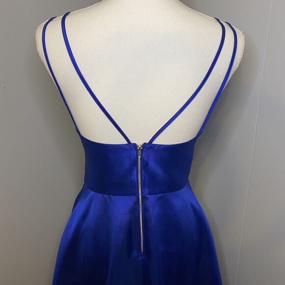Sequin Hearts Women's Juniors Royal Blue Strappy-Back Gown Dress Size 3 - Picture 9 of 13
